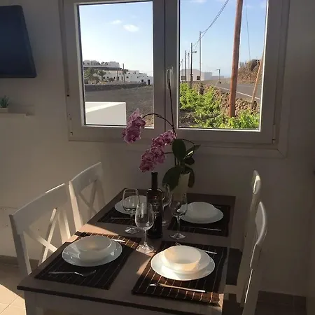 Yuco Holidays * La Vegueta